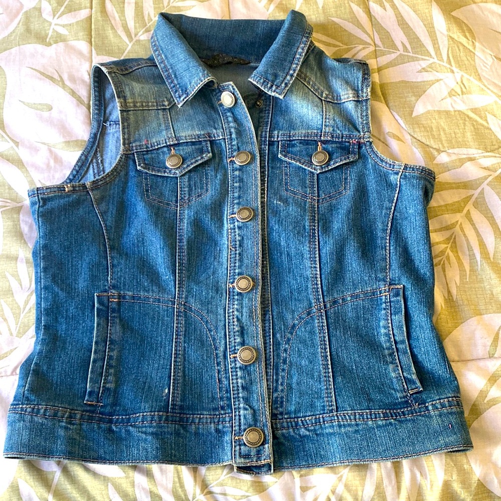 Denim vest sleeveless , Size: small